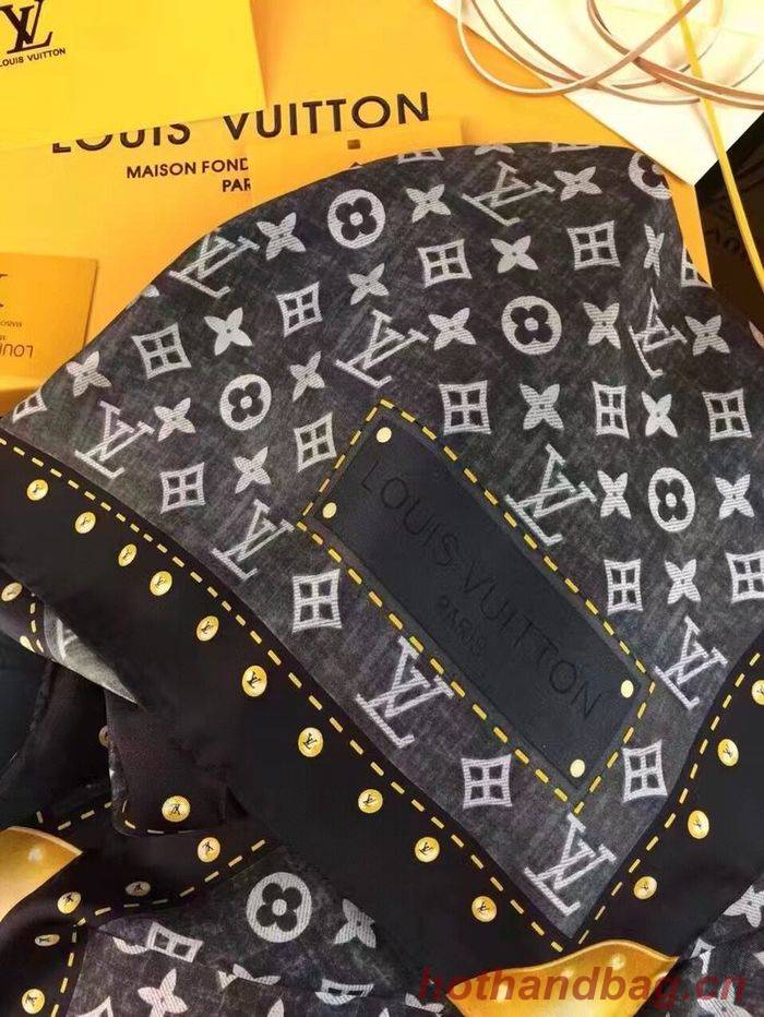 Louis Vuitton Scarf LVS00137